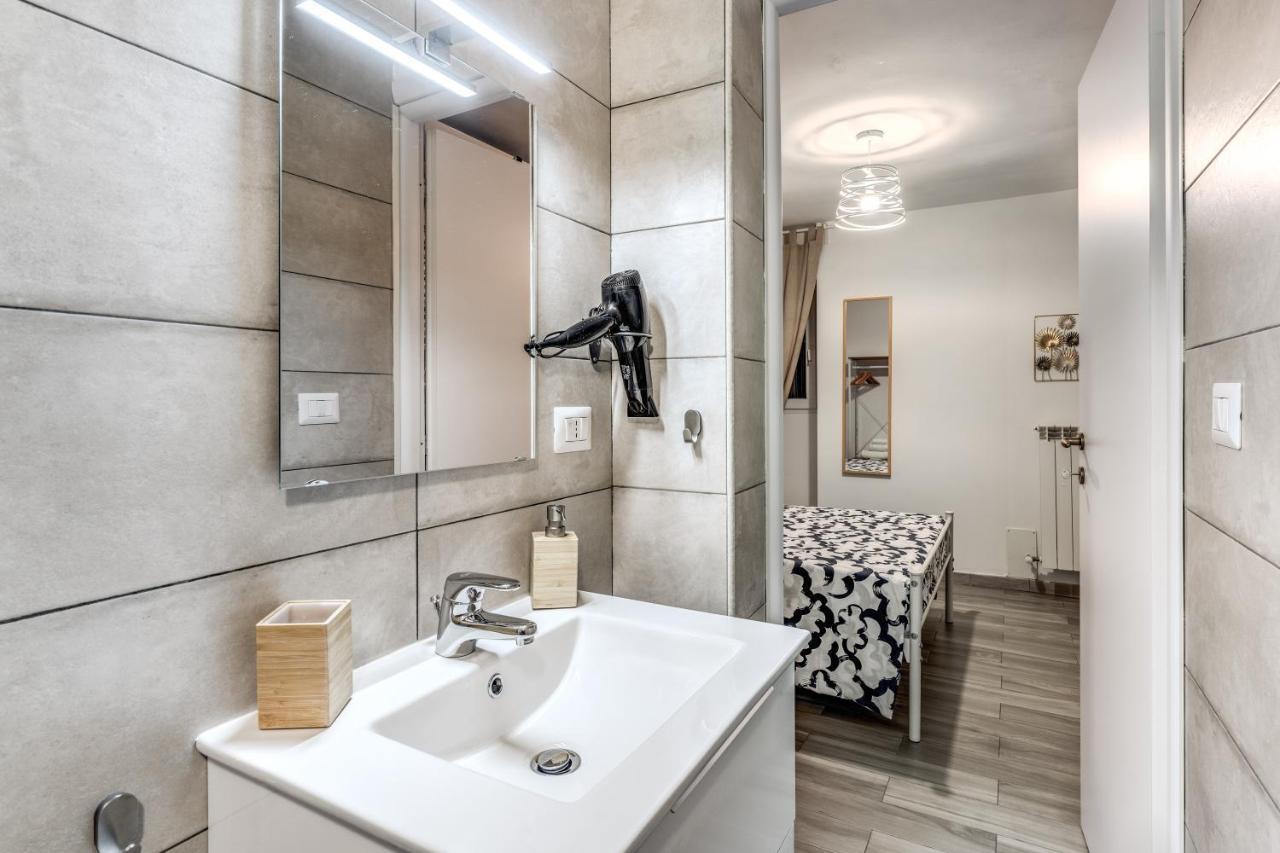 Hotel La Pieza à Bari Extérieur photo